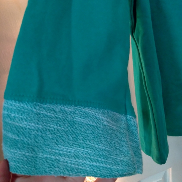 Nice 🎀blouse - Picture 2 of 4